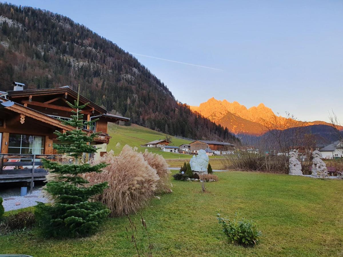 Romantik Pension Lehrberg Sankt Jakob in Haus Exteriör bild