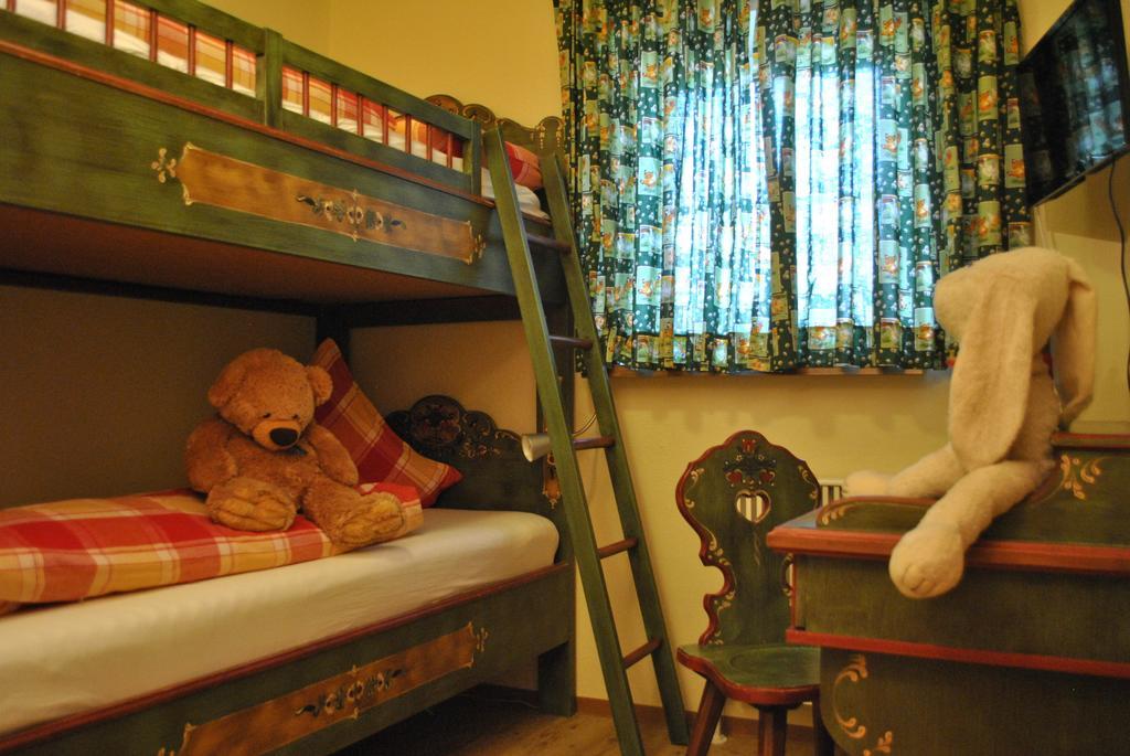 Romantik Pension Lehrberg Sankt Jakob in Haus Rum bild