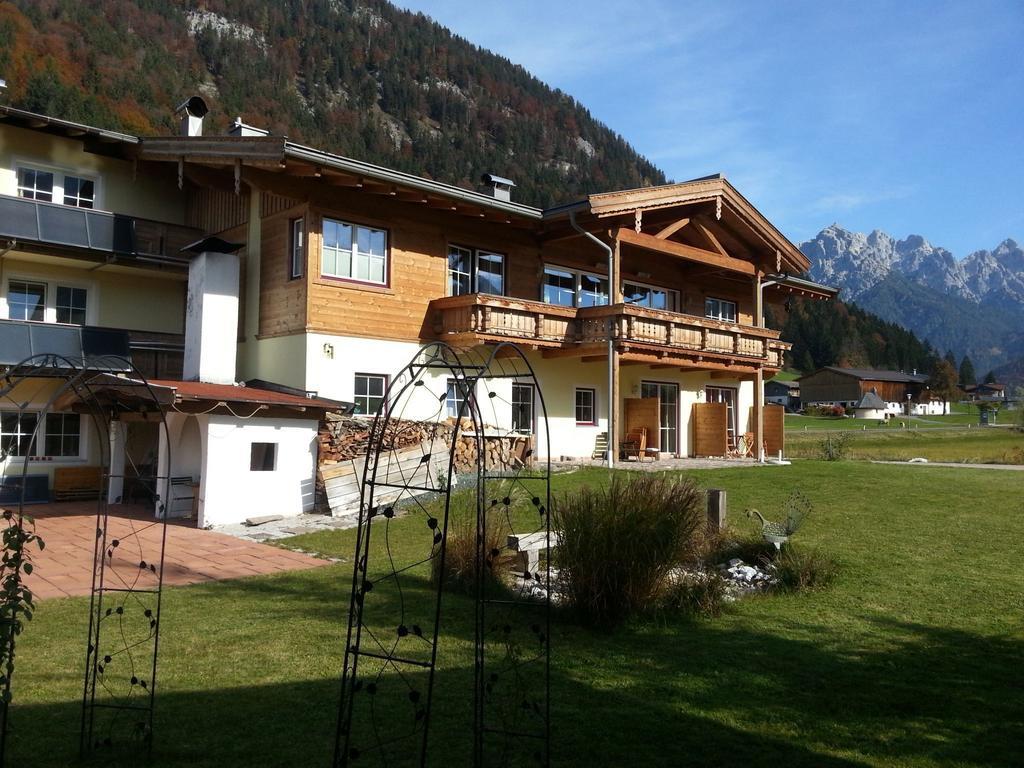 Romantik Pension Lehrberg Sankt Jakob in Haus Exteriör bild