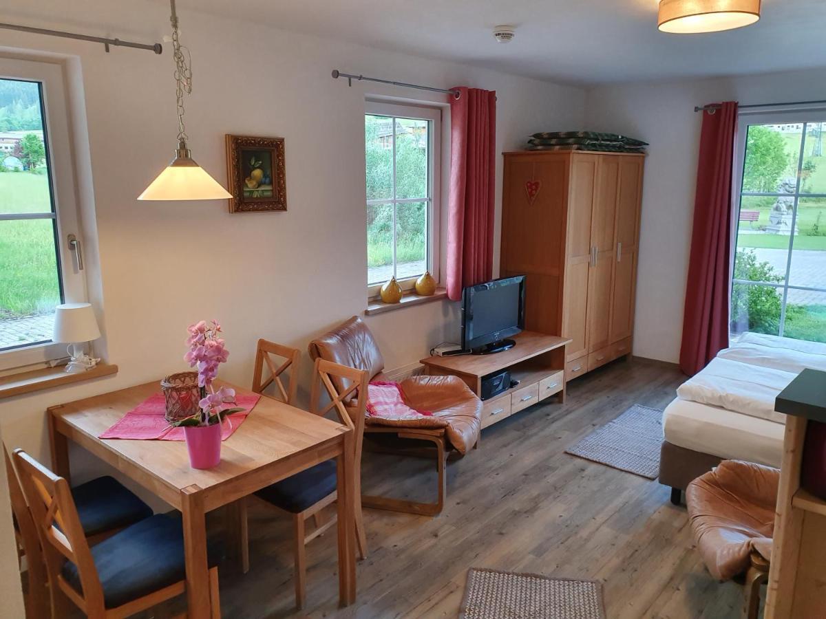 Romantik Pension Lehrberg Sankt Jakob in Haus Exteriör bild